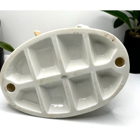 Vintage O'Well Porcelain Angel Figurine With Baby - Picture 10 of 11